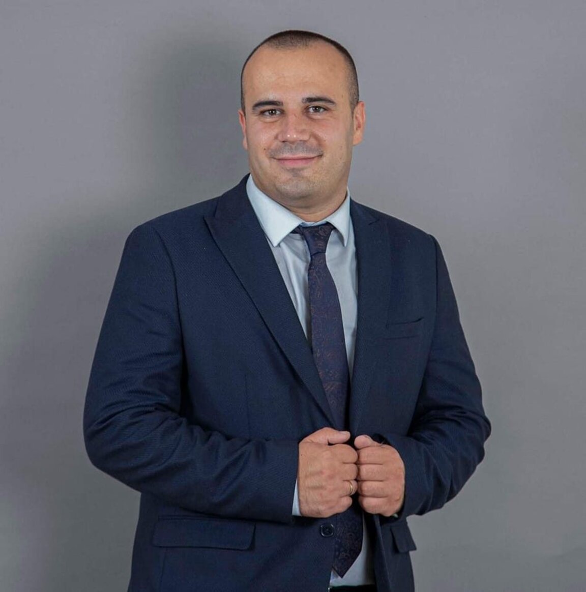 Емил Ненков