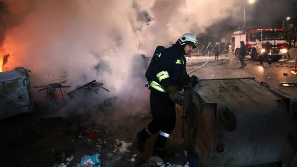 Хиляди протестиращи в София и страната поискаха край на корупцията