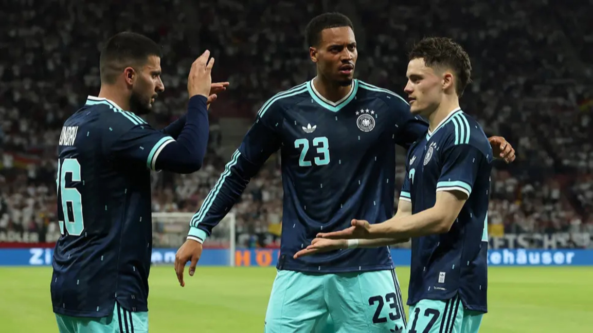 Германия загря с 4:0 преди световното