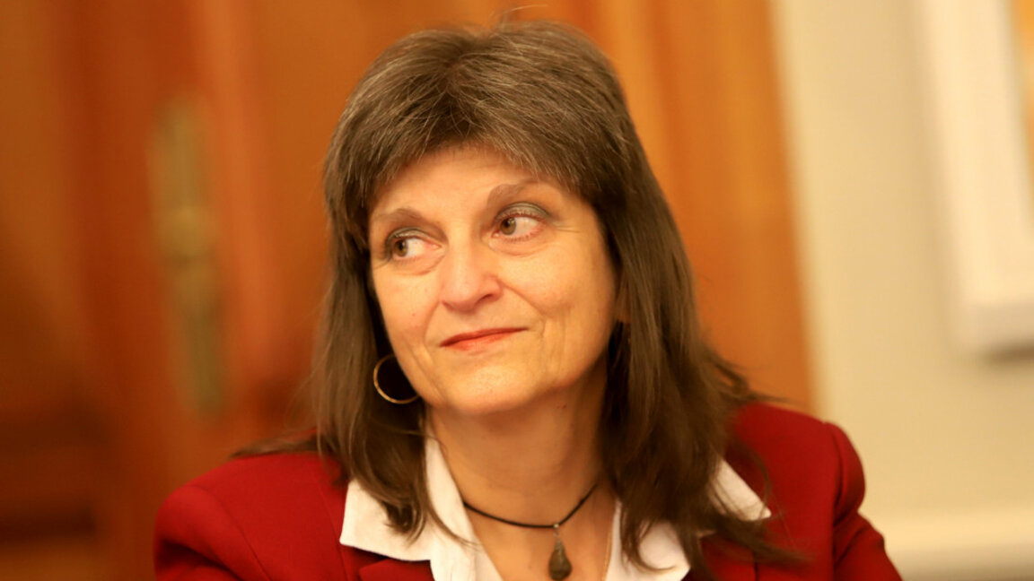 Elektronik Medya Kurulu’nun yeni üyesi gazeteci Kadrinka Kadrinova oldu