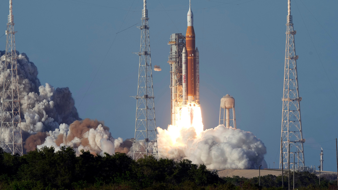 Старт на "Артемис II"