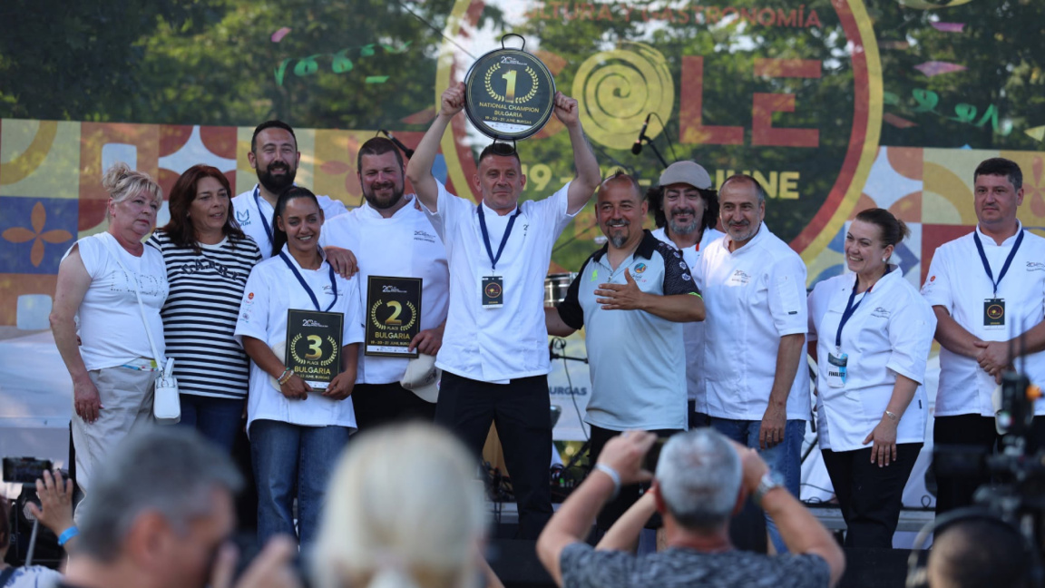 Bullgari Nikollaj Gençev në finalen e Kampionatit Botëror të Paellas