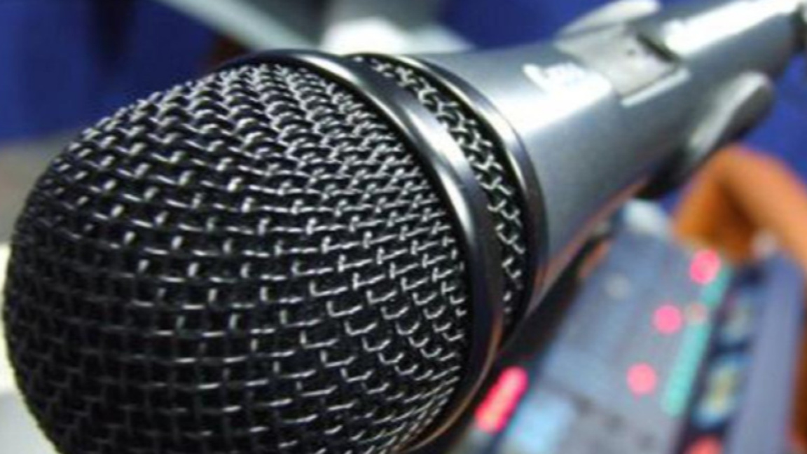 Булевард Демокрация на 17-ти април...