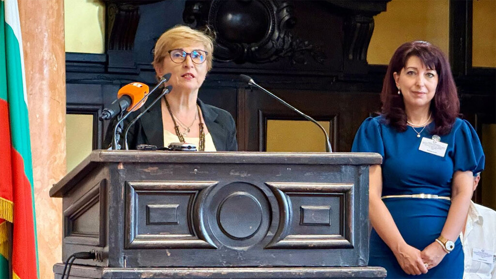 Prof. dr. Senja Terzieva dhe Zornica Goran