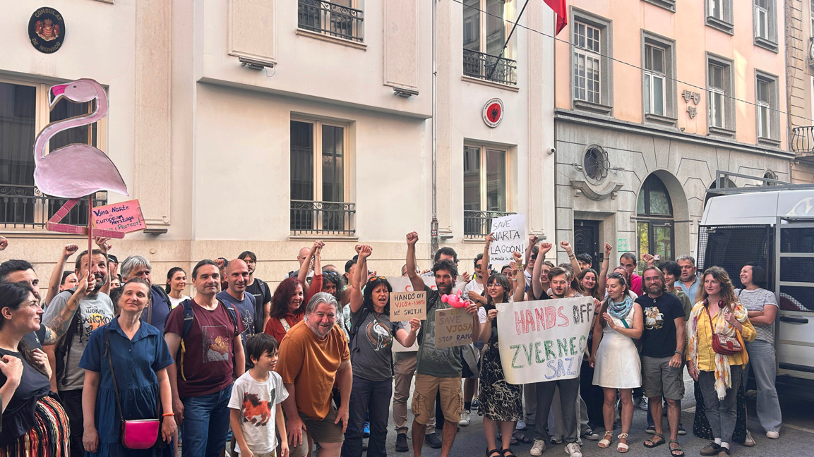 Protestë në Sofje kërkon që BE të mbështesë ambientalistët në Shqipëri