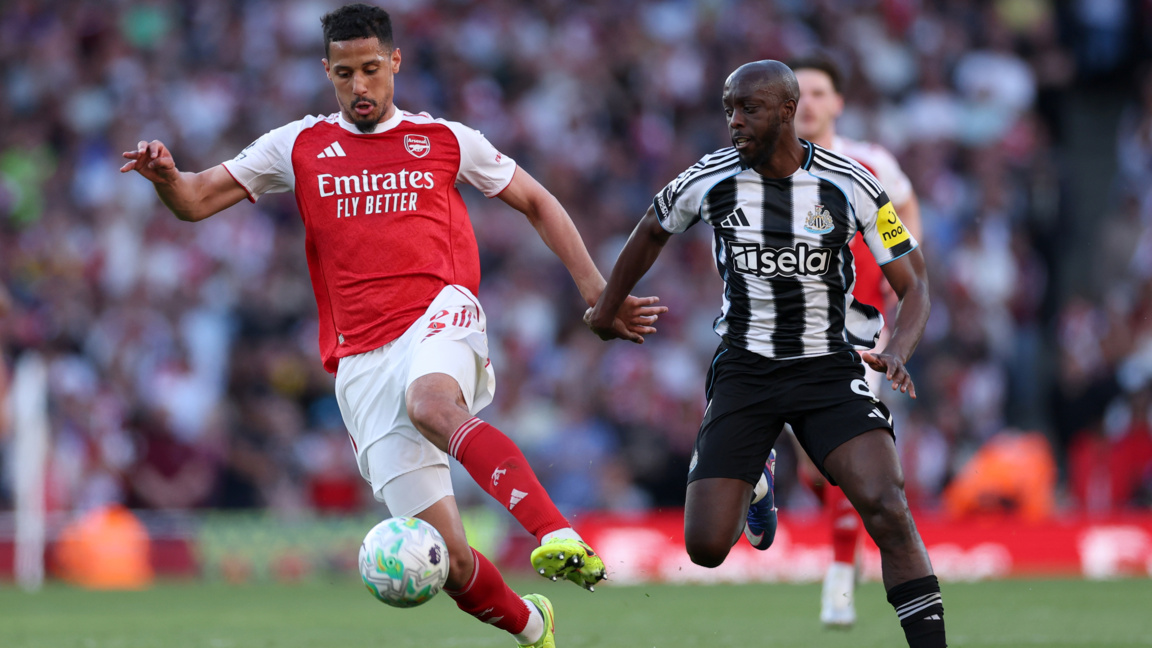 Арсенал си върна първото място във Висшата лига на Англия