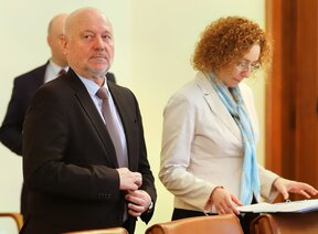 Министрите още не са запознати с оценката за работата си