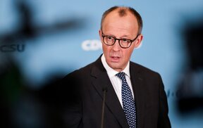Мерц: Новите разходи за отбрана са нужни заради "войната на Путин срещу Европа"