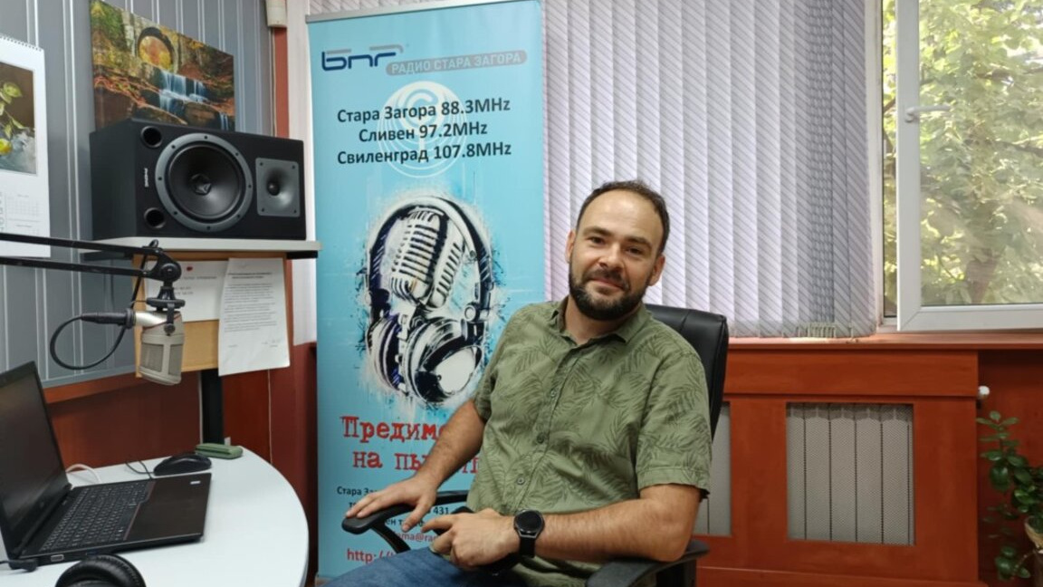 Николай Нейчев от Творчески колектив "На улицата"