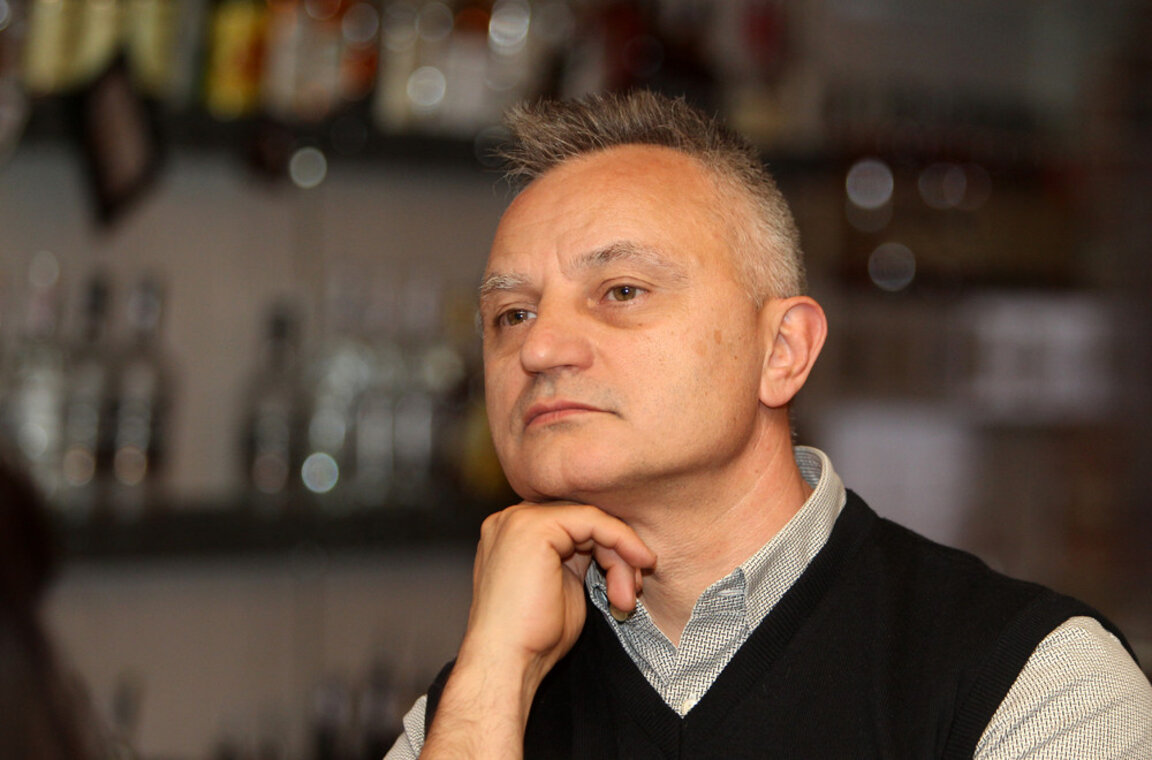 Захари Карабашлиев: Езикът има чудодейната способност да отваря врати в теб