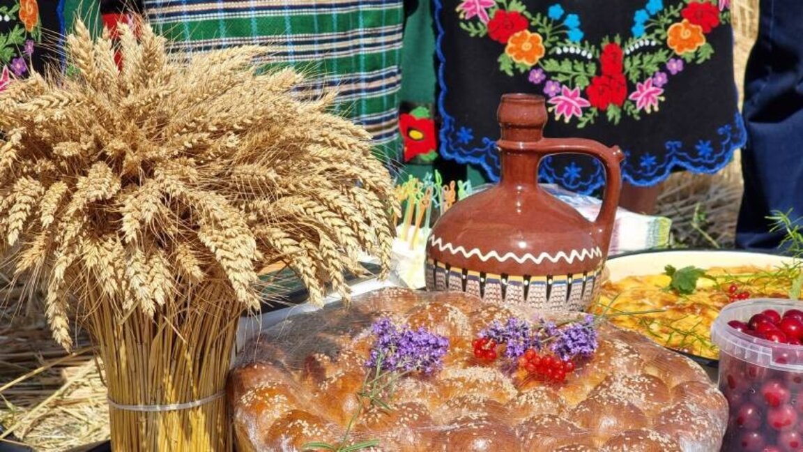 Nationale Eröffnung der Erntesaison 2024 im Dorf Slatitrap