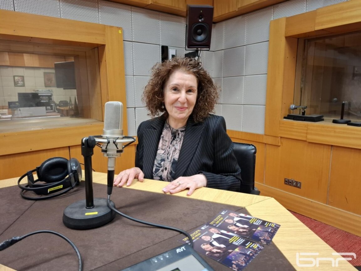Лина Ангелова