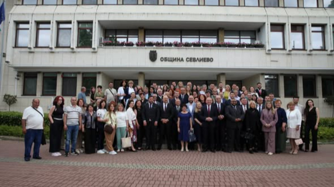 Sevlievo’da 10. “Sivil Toplumun Gücü: Dayanışma, Katılım ve Etki” Semineri 