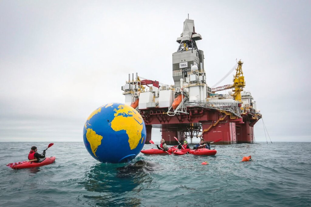 Ледокол Greenpeace пришвартовался в Варне и откроет свои двери для посетителей 