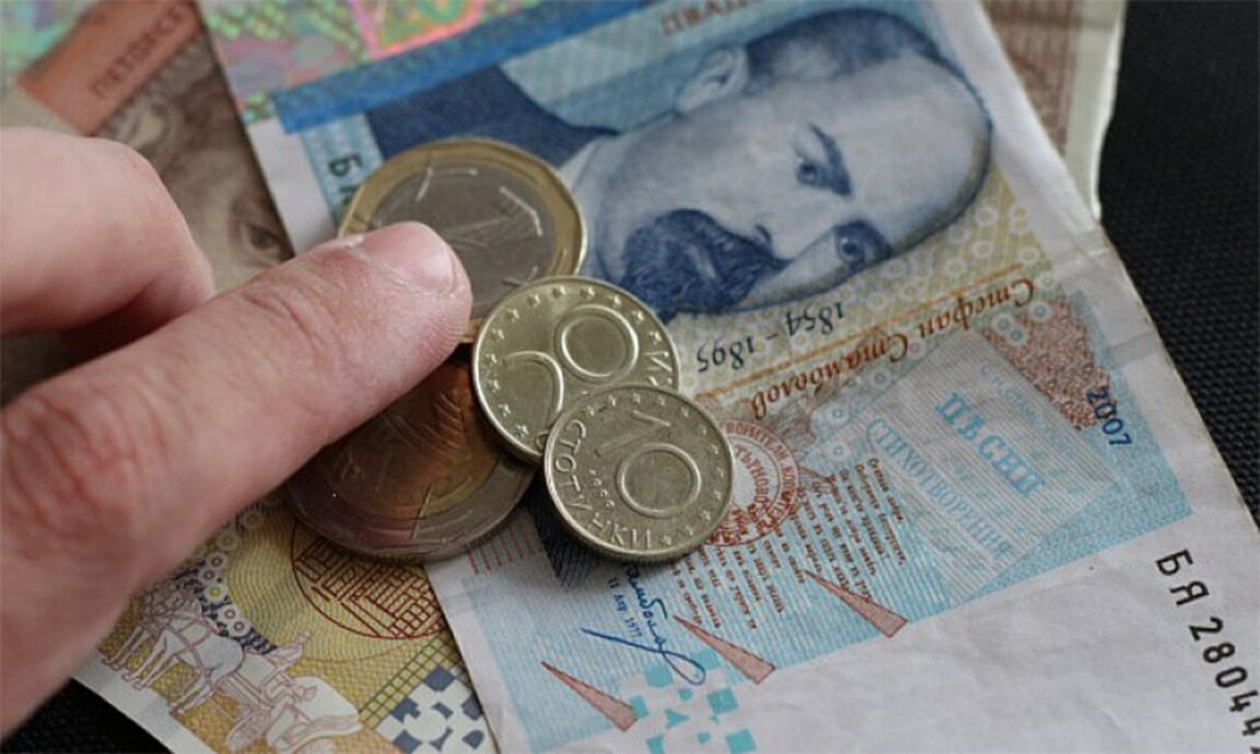 Вдига се прагът за получаване на детски надбавки