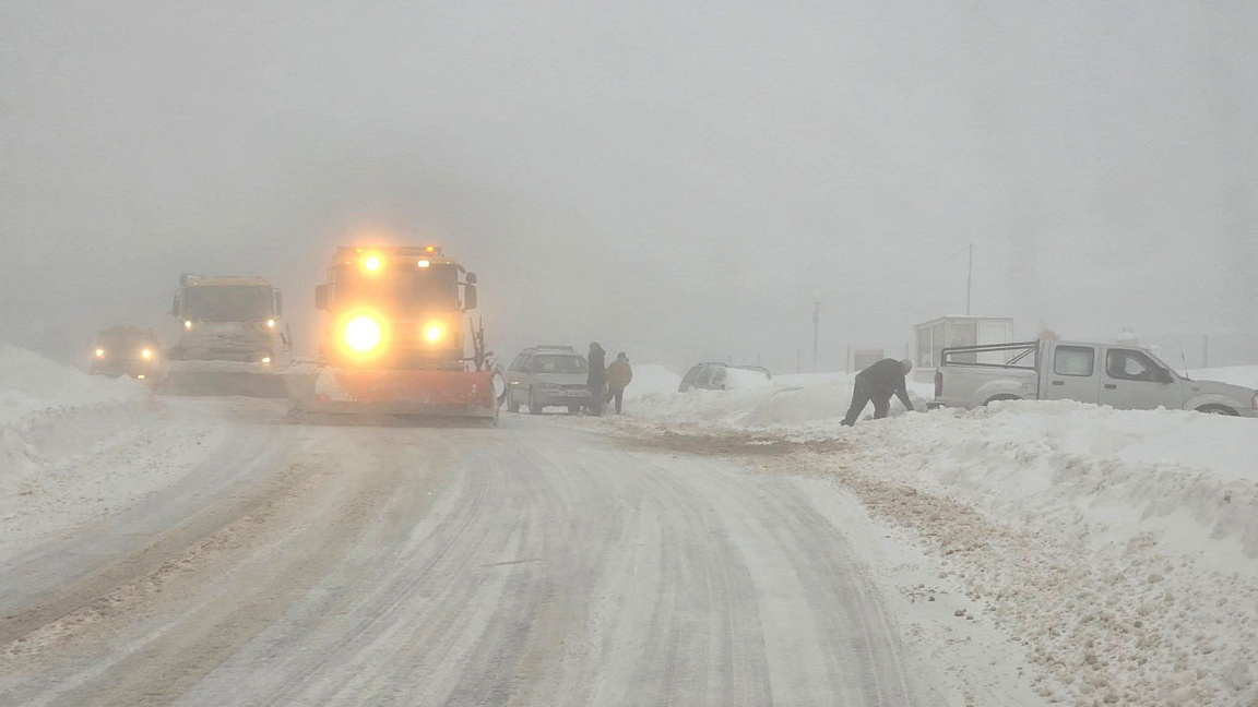 Пътят през Петрохан се опесъчава.