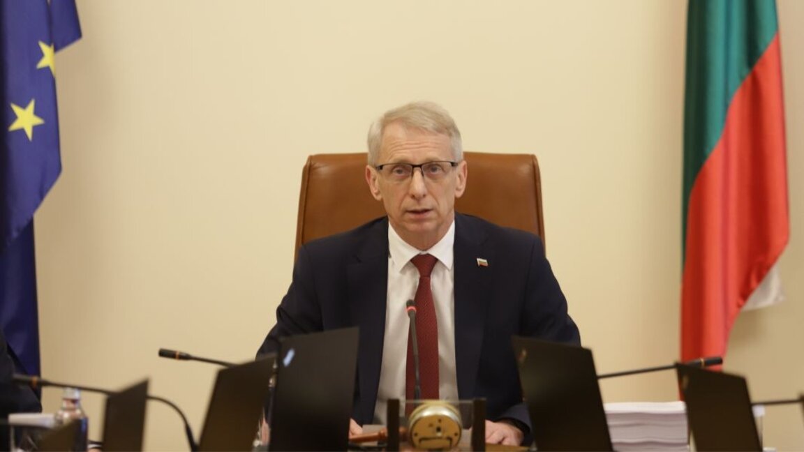 Face aux Bulgares, Nikolay Denkov dresse le bilan de l'activité de son gouvernement...