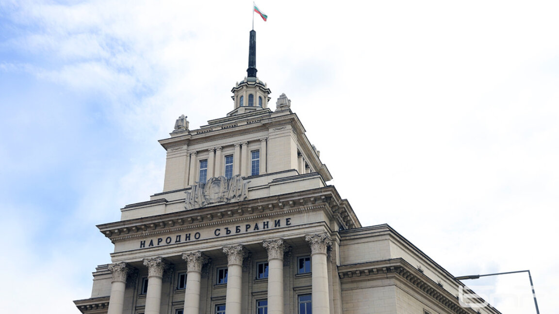 Правната комисия обсъжда промени в Правилника на НС