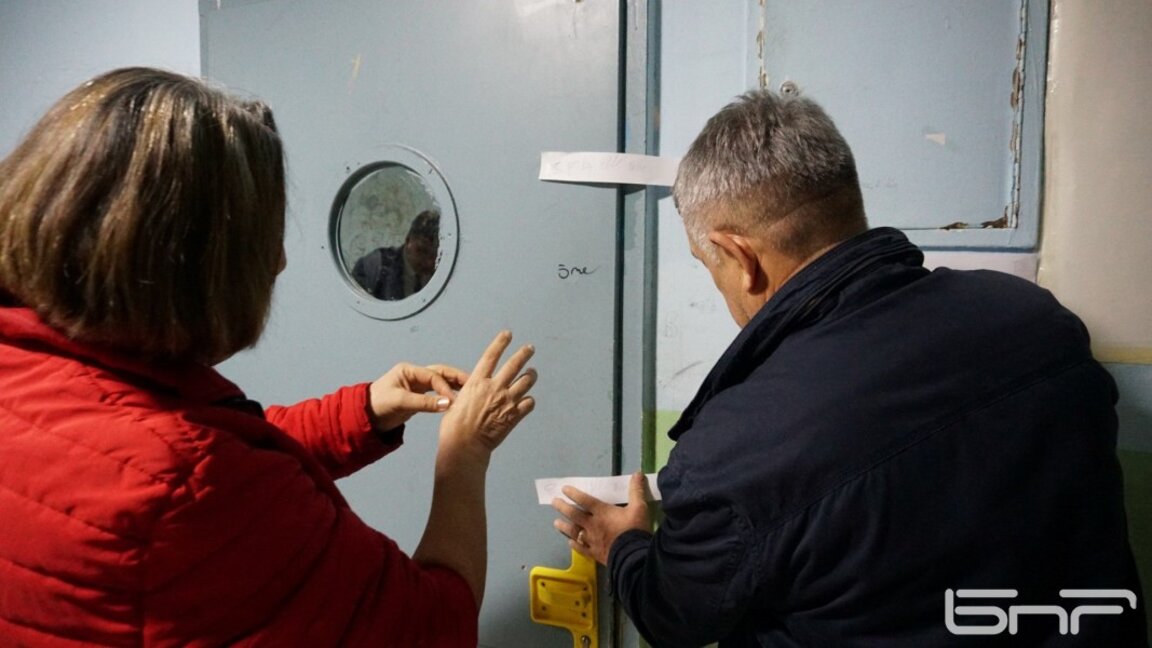 Запечатване на изборна секция в Турция