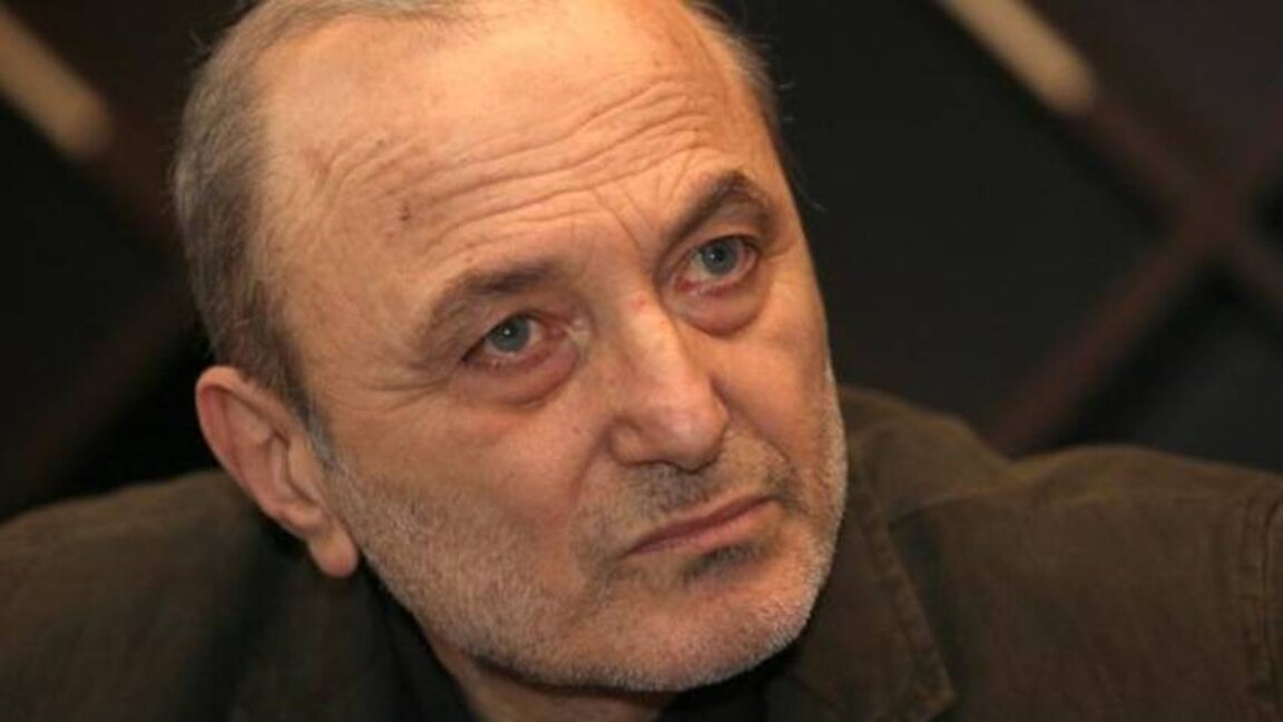 д-р Николай Михайлов