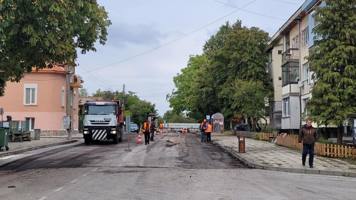 Жители на Кула недоволни от ремонта и движението на ул. "Възраждане"