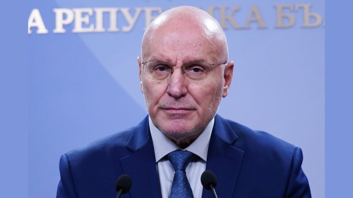 Управителят на БНБ Димитър Радев