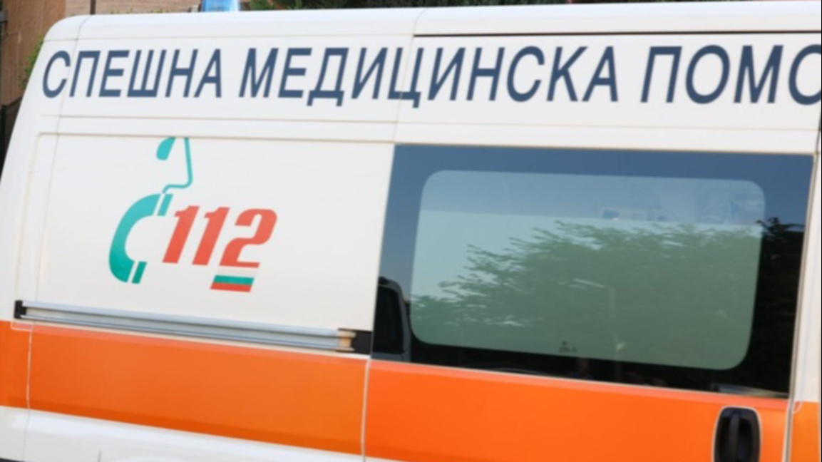 Спешна медицинска помощ линейка