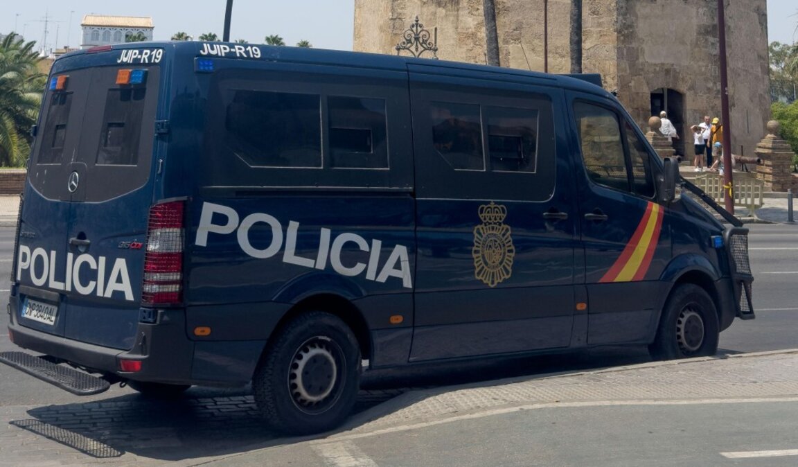 Полицай е тежко ранен при акция срещу наркоразпространението в Севиля