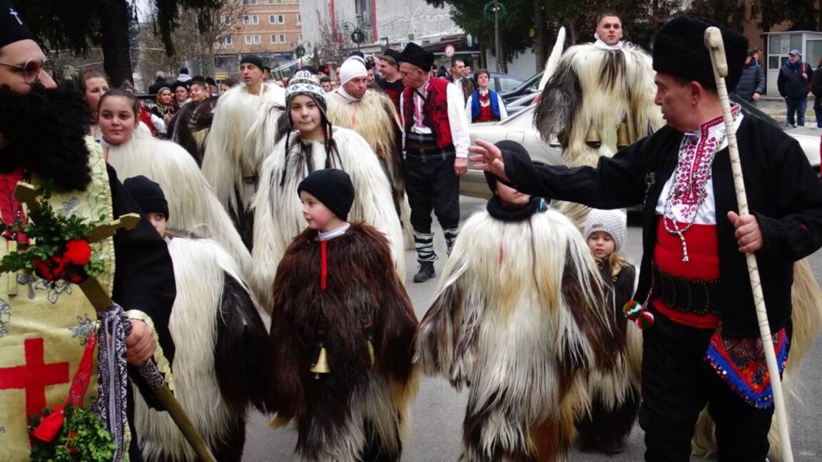 Kukerët nga Razllogu