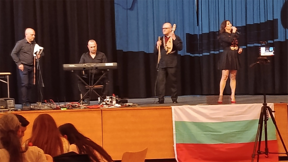 В Хамбург с голям концерт почетоха Степан Червенков