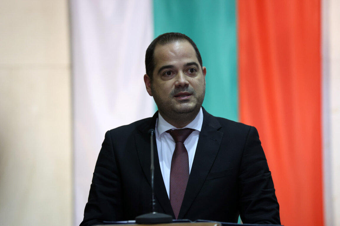 Outgoing Minister of Interior Kalin Stoyanov