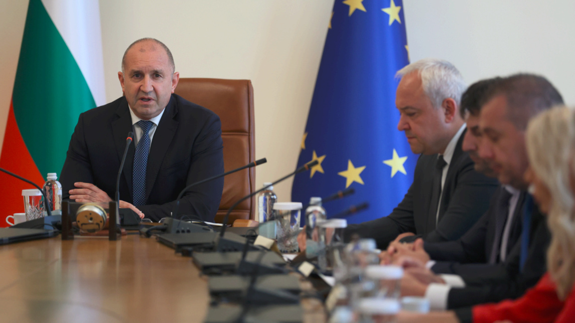 Roumen Radev a condamné l'attaque de drones contre 2 navires en mer Noire