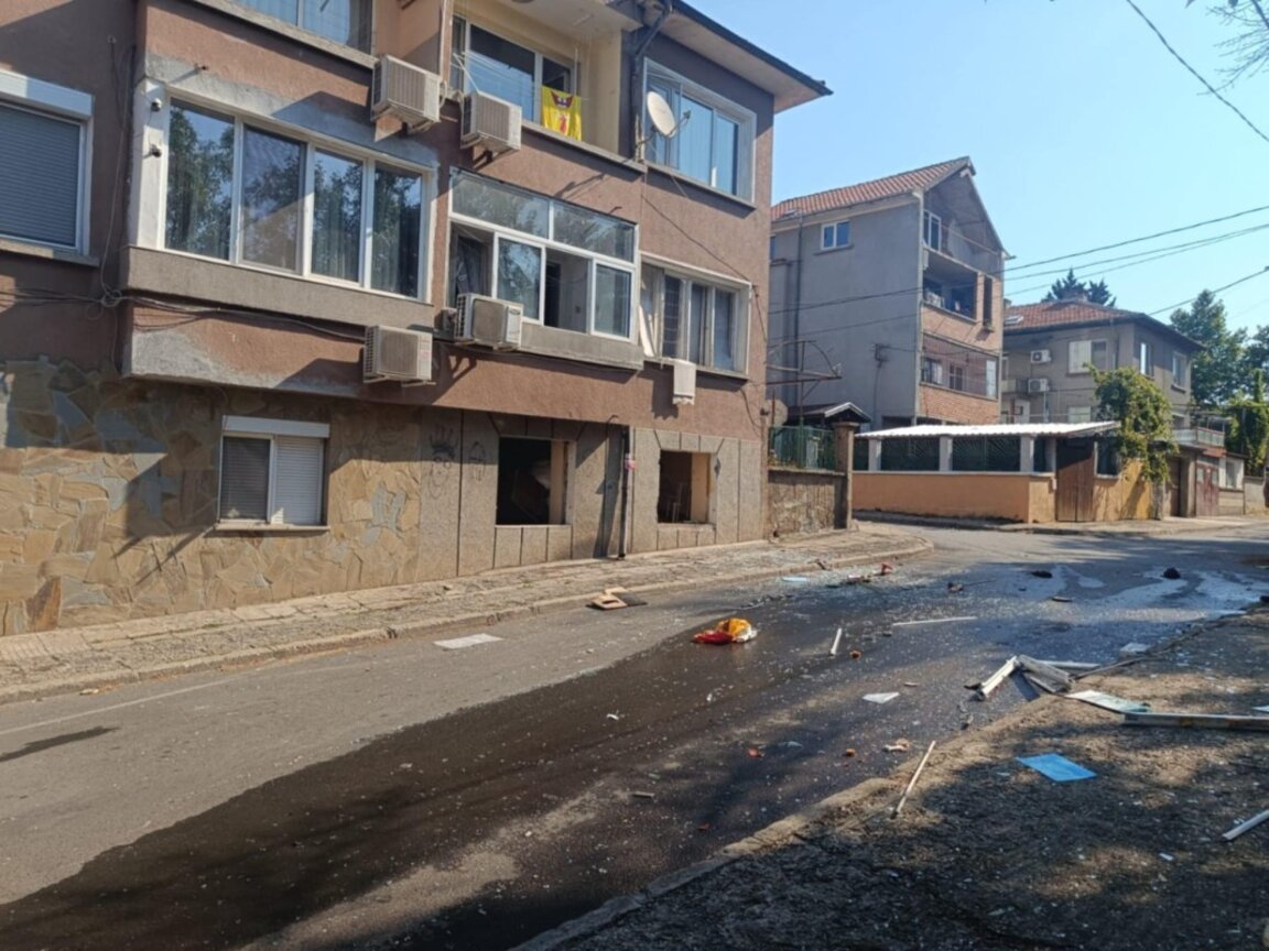 Пострадал е откаран в болница след инцидент с газова бутилка в Стара Загора