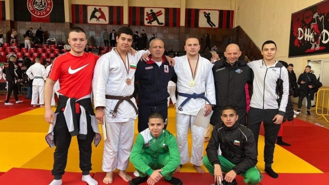 Три медала извоюваха джудистите в младша възраст