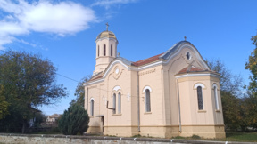 Юлиево посрещна храмовия си празник с обновен купол на църквата