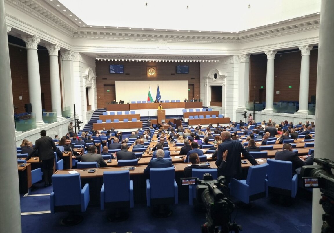 Парламентът избра Борислав Божинов за председател на Комисията за защита на личните данни