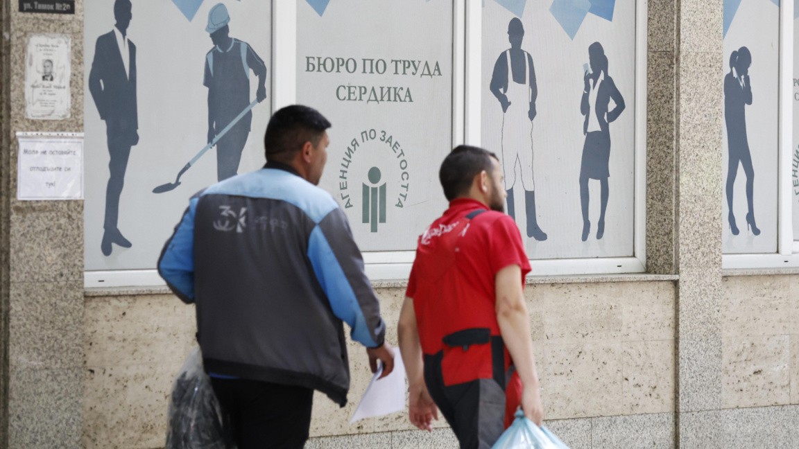 Държавата ще насърчава работодателите да наемат безработни с деца до 4 г.