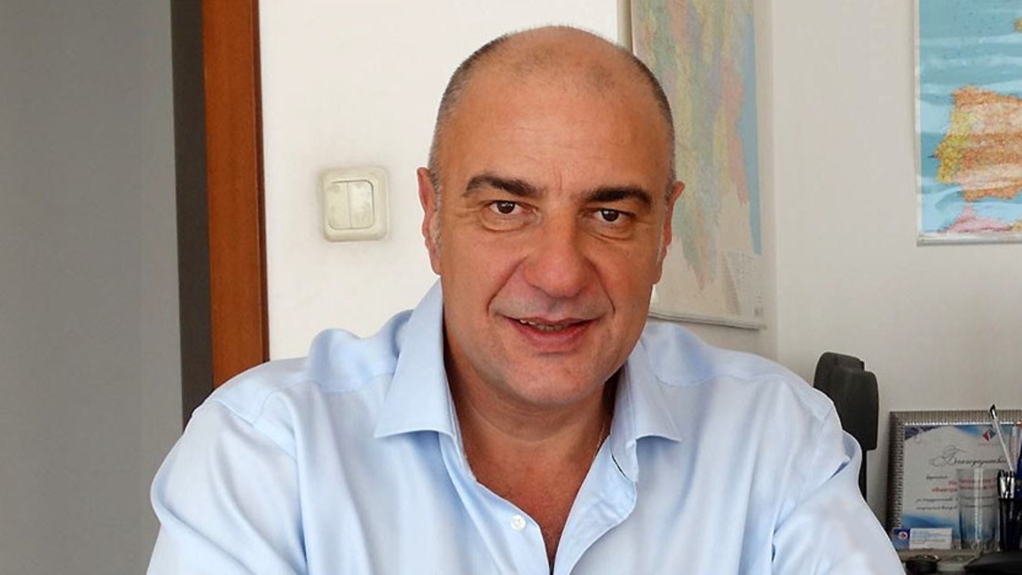 Доц. Любомир Киров