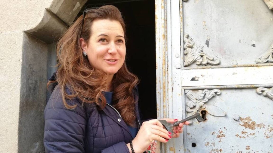 Яна Тодорова