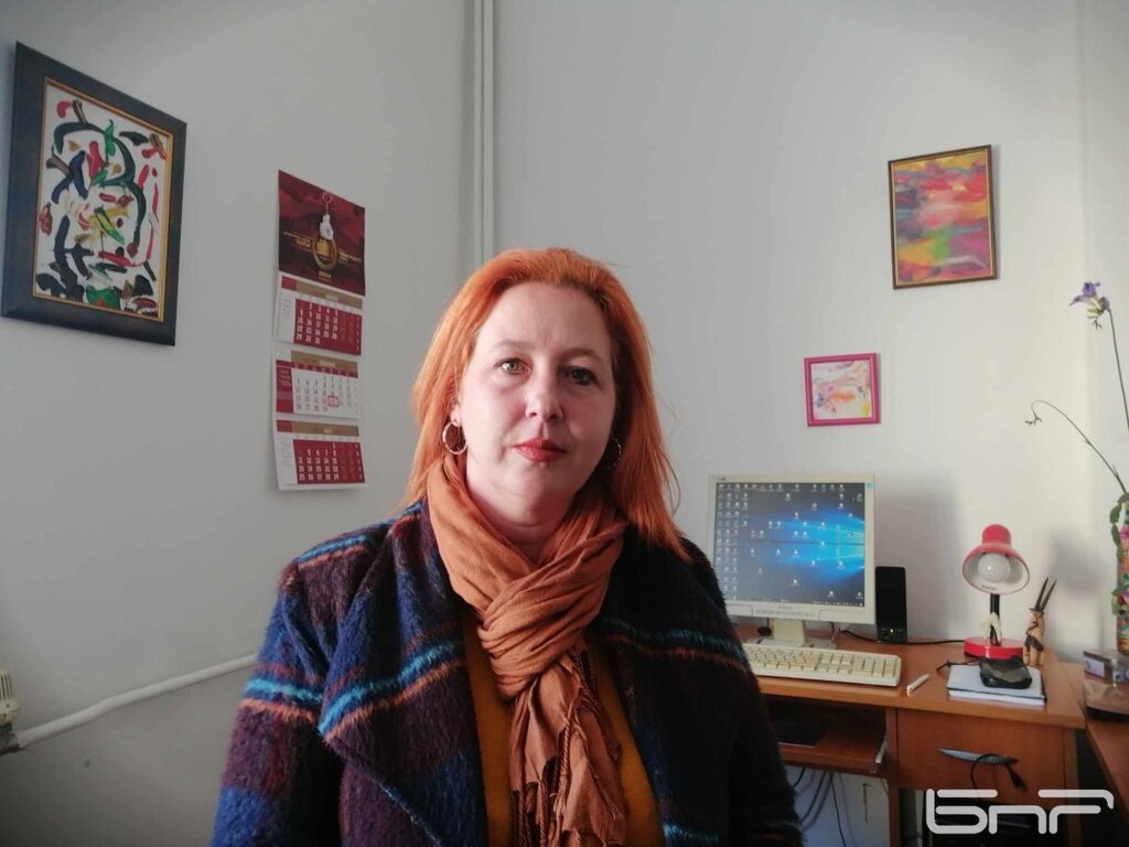 Галя Нинова