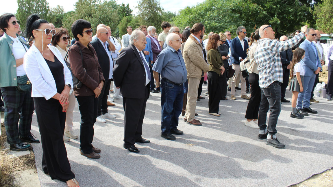 Тържествено откриха новия монументален знак в Еврейския гробищен парк в Пловдив
