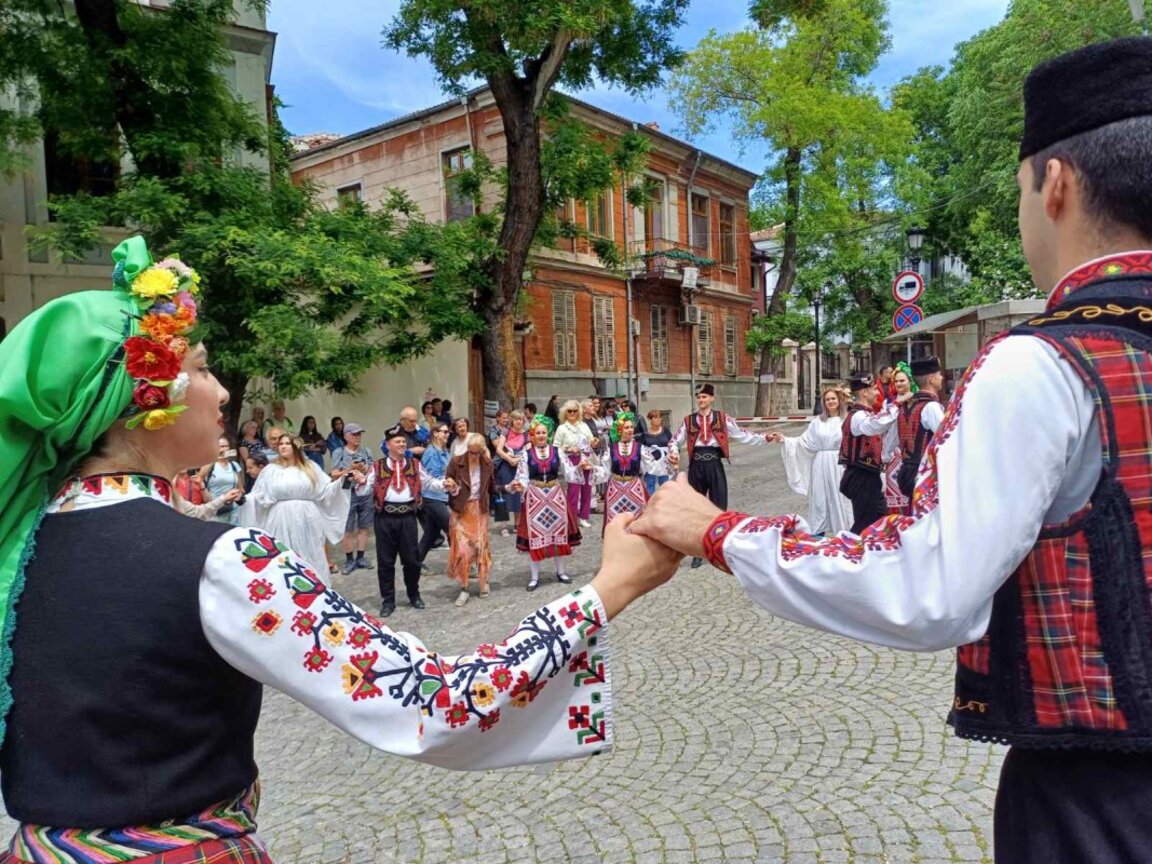 Вино, вяра и драма в "Ден след ден"