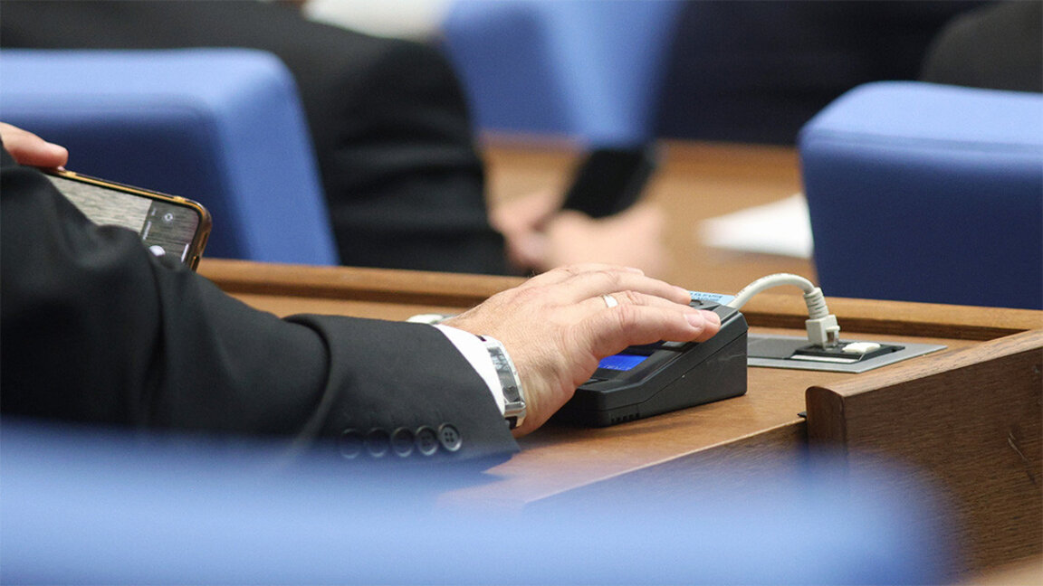 Parlament richtet vor den Wahlen drei nichtständige Untersuchungsausschüsse ein
