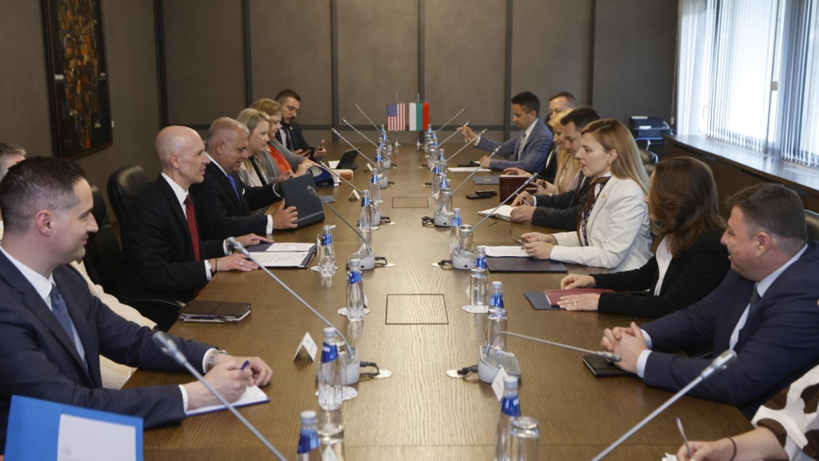 Η υπουργός Εξωτερικών συναντήθηκε με εκπροσώπους των ΗΠΑ