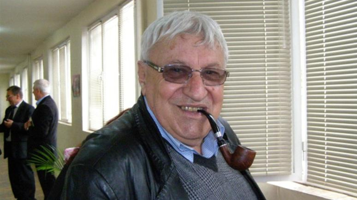 Професор Андрей Пантев