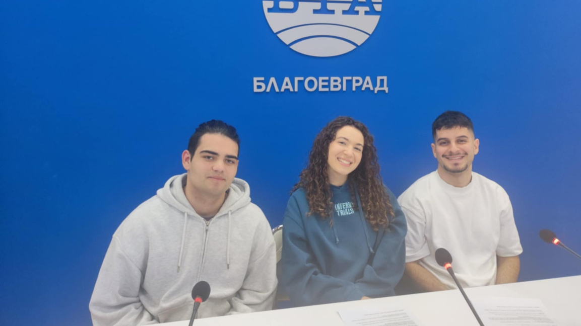 Благотворителен футболен мач в Благоевград в полза на фондация „Слънчеви деца“