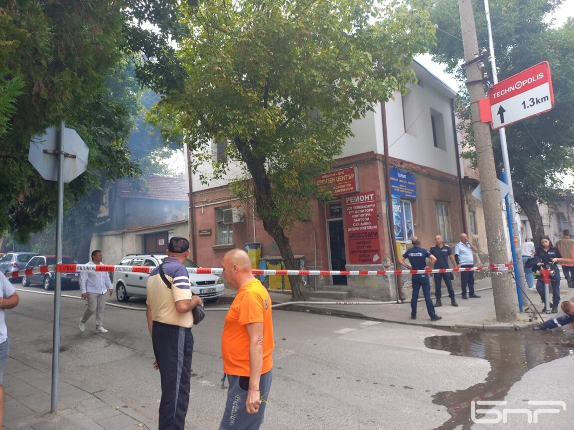 Мъж пострада при пожар в Благоевград