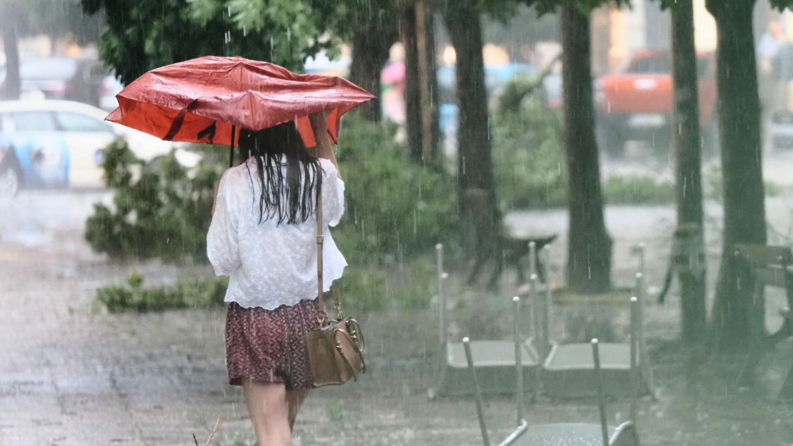 Météo: Vigilance jaune et orange pluie dans 25 régions du pays