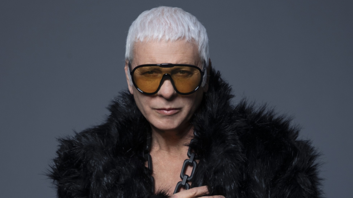 "Власт" – драматично-интимна изповед от Стенли