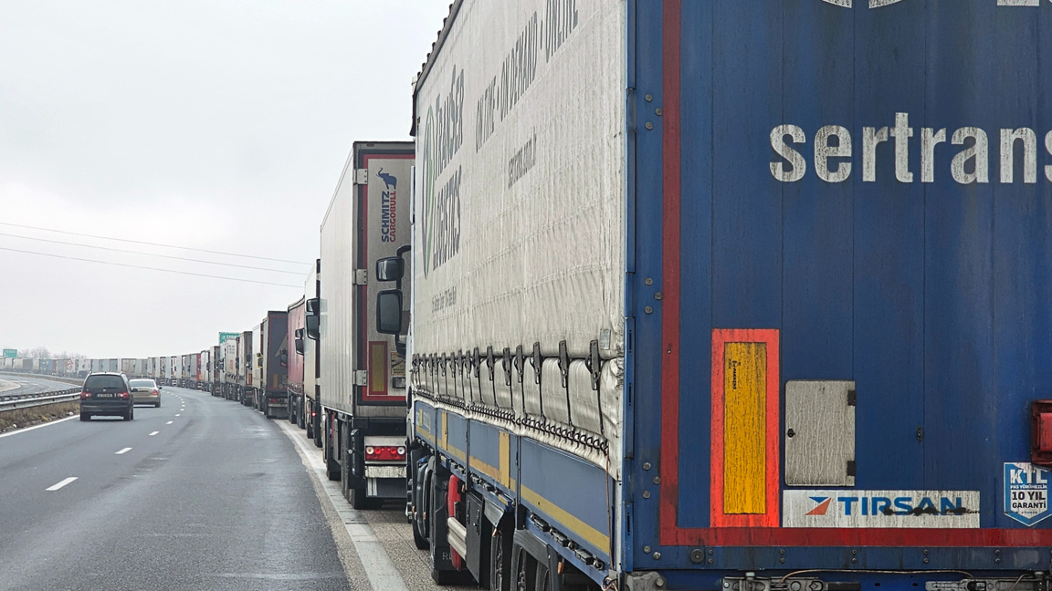 Heavy outbound traffic to Türkiye